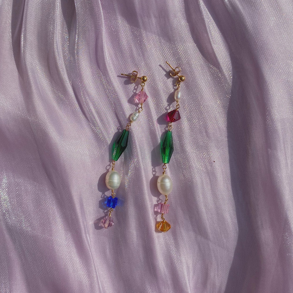 
                  
                    Load image into Gallery viewer, Julia Earrings
                  
                