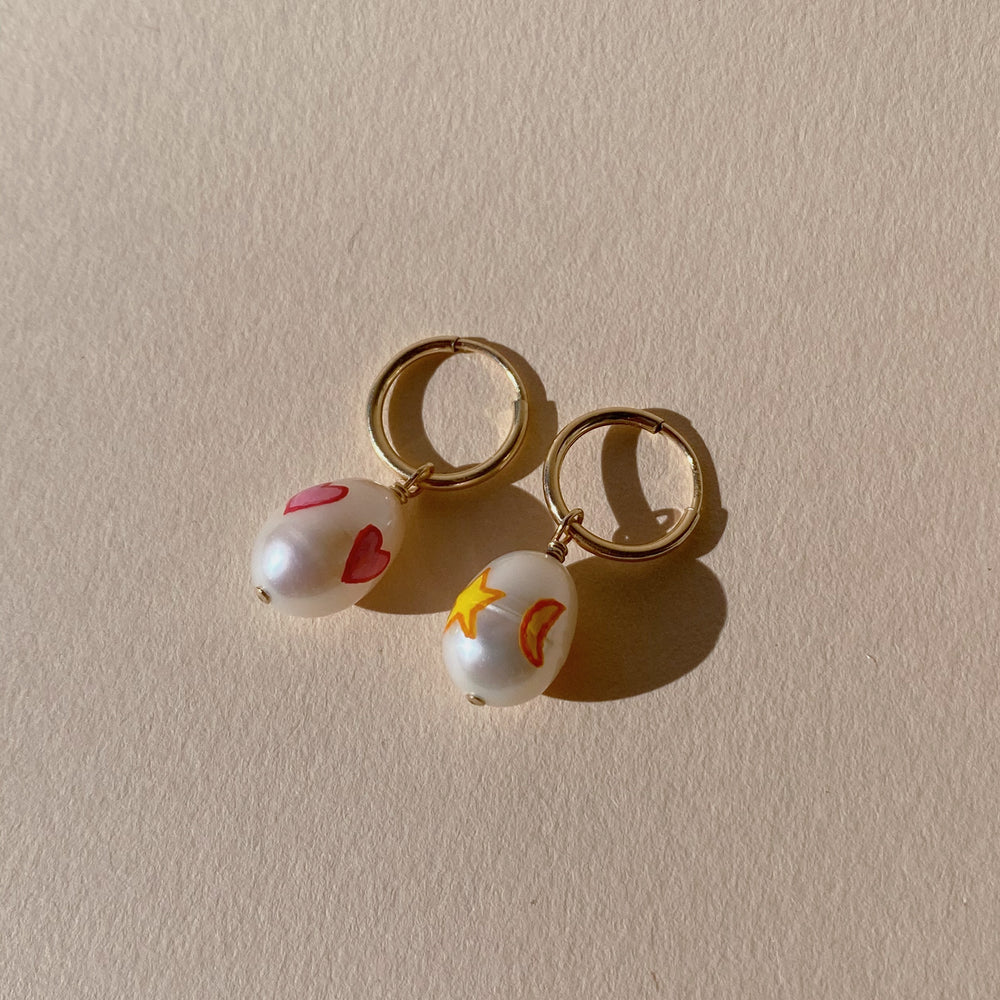 
                  
                    Load image into Gallery viewer, Serena Earrings
                  
                