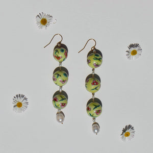 
                  
                    Load image into Gallery viewer, Lennon Earrings
                  
                