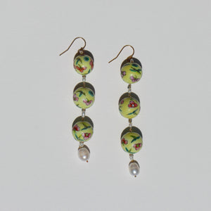 
                  
                    Load image into Gallery viewer, Lennon Earrings
                  
                