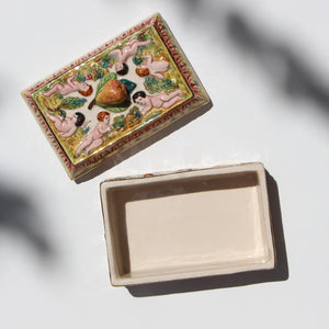 
                  
                    Load image into Gallery viewer, Antique Italian Capodimonte Trinket Box
                  
                